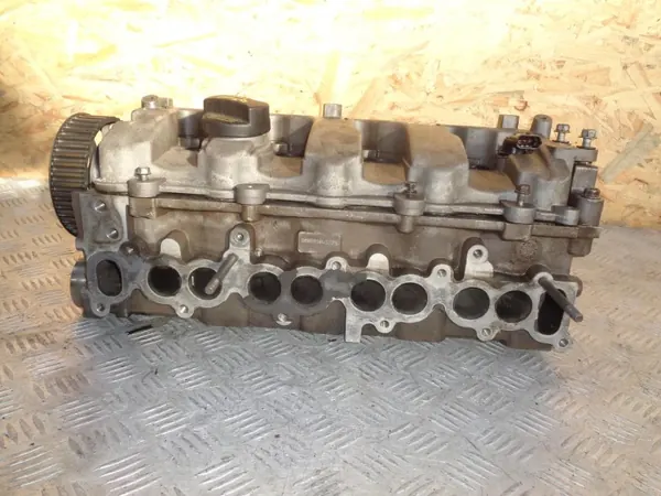 Culasse Moteur OEM 22111-27400 pour Kia Ceed image 6