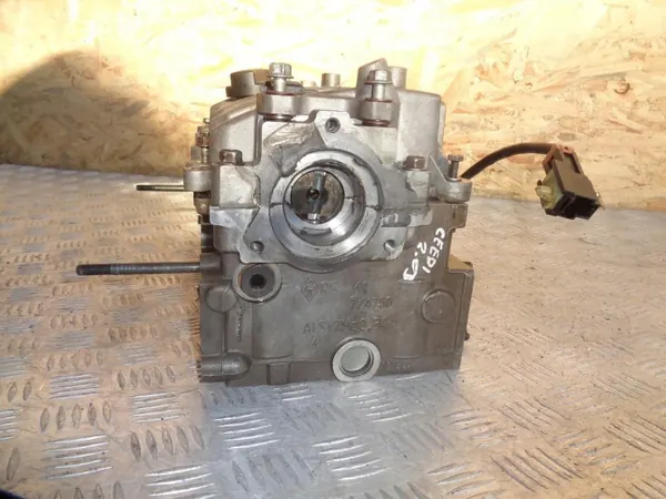 Culasse Moteur OEM 22111-27400 pour Kia Ceed image 7