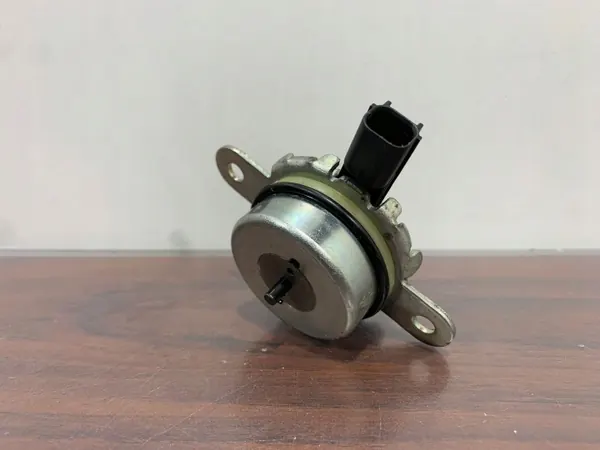 Solenoide de distribución variable Subaru OE OEM 19072004323 image 4