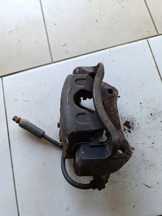 Opel Insignia A Vorderer Linker Bremssattel 13279638 image 5