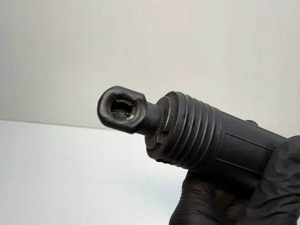 AUDI A5 S5 RS5 F5 Elektrisk baklucka aktuator 8W8827851C image 2