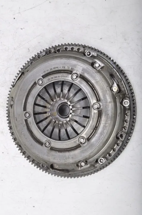 Embreagem AUDI A1 II 82A 1.0 TFSI 04C141025P image 2