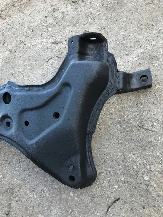 Poutre de Suspension Avant Toyota RAV4 I OEM 51201-42040 image 5