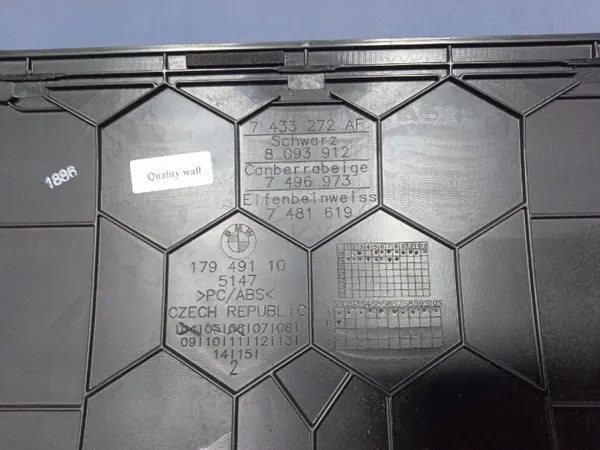 BMW 3 G20 Drittes Bremslichtabdeckung OEM 7433272 image 5