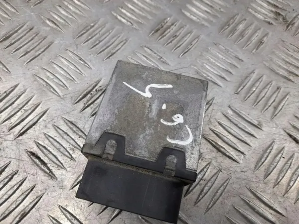 Contrôleur de Pompe à Carburant AUDI A6 C6 4F1906093A image 2