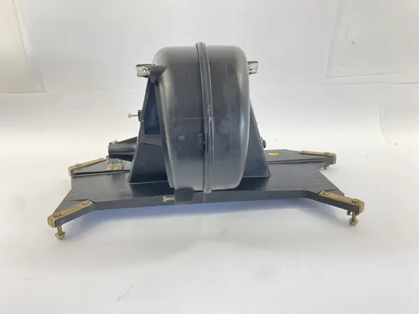 Fläktkåpa OEM 2018300208 för Mercedes 190 W201 image 8