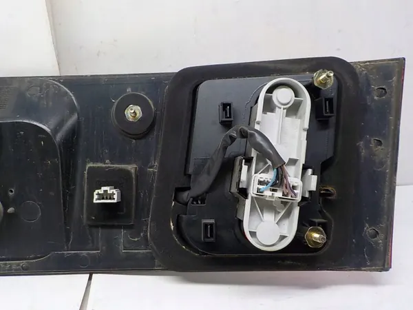 Guarniçao Portinhola Volvo V40 OEM 30632612 HQI image 5