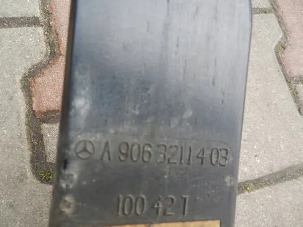 Mola dianteira OEM 9063211403 para Mercedes Sprinter 906 image 3