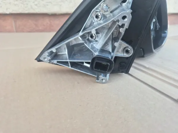 BMW X4 G02 5-pin sivupeli OEM - Käytetty image 4