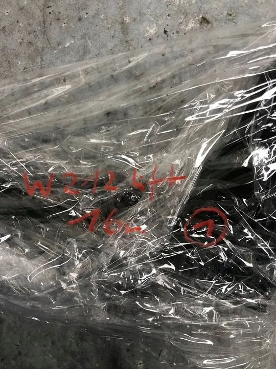 Luchtinlaatpijp Mercedes W212 AMG A6420901442 image 5