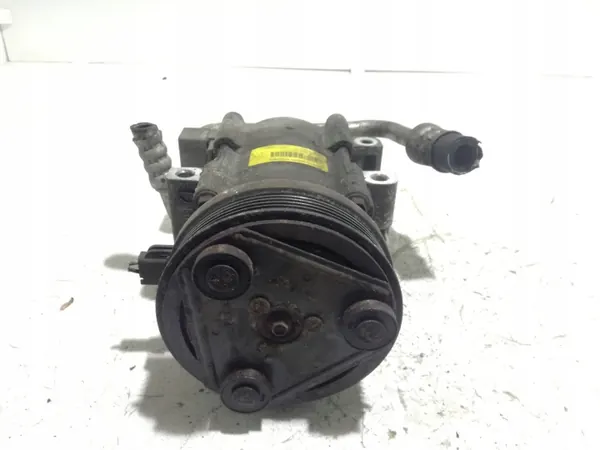 Compressor ar condicionado Ford OE 4S71-19D629-AA, Usado image 3