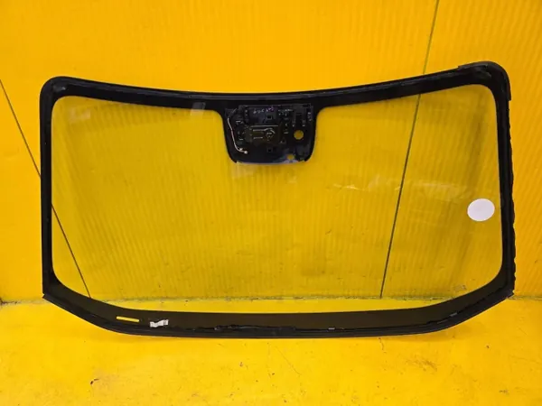 Lynk & Co 01 voorruit OEM 8894354944 image 3