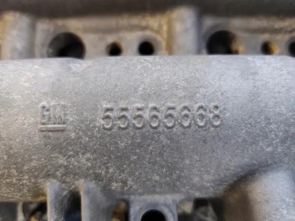 Venttiilikansi nokka-akseleilla Opel 55565668 image 7