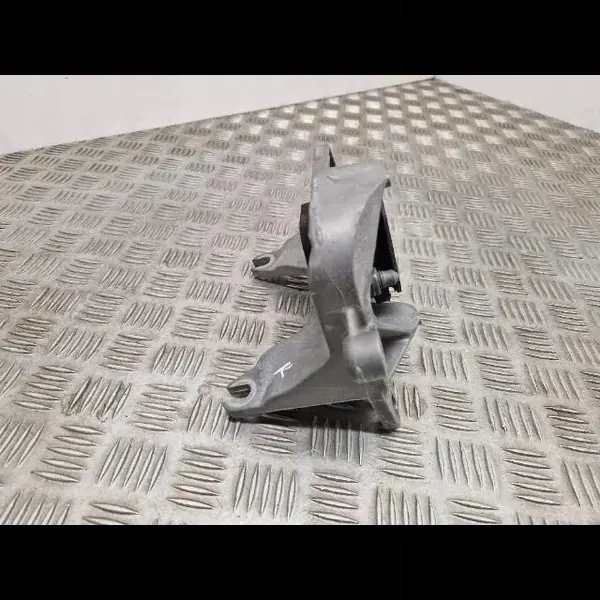 Vaihteiston tuki OEM 112221641R Renault Megane IV:lle image 9