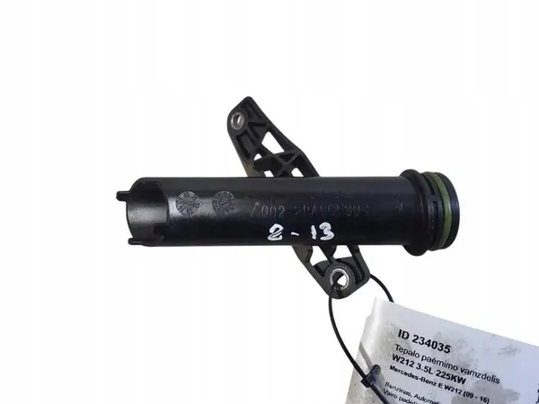 Pompe à huile Mercedes-Benz C (W205) A2781800952 image 1