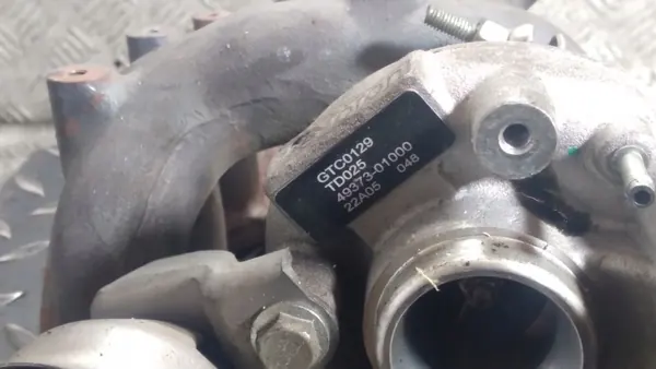 Turbo OEM 49373-01000 för VW Golf 5 - Begagnad image 3
