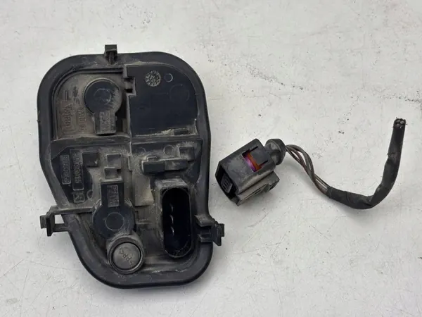 Audi OE Rückleuchten-Einsatz OEM 4F9945222B image 2