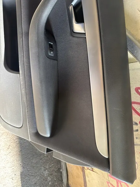 OEM autoklama99 Oikea Etuoven Verhoilu Audi A4 B6/B7 image 5