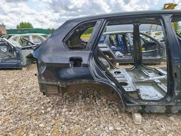 Quarto Traseiro Direito BMW X5 (E70) 2011 image 3