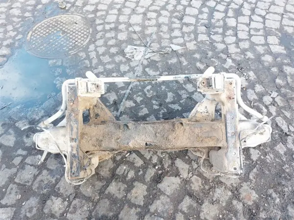 Essieu avant TRANSPORTER T5 96-06 R - État utilisé image 7
