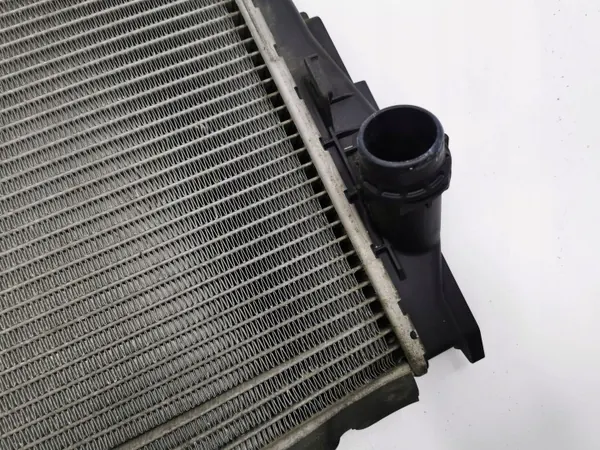 BMW Vattenkylare OEM 780153703 för 1-serien image 4