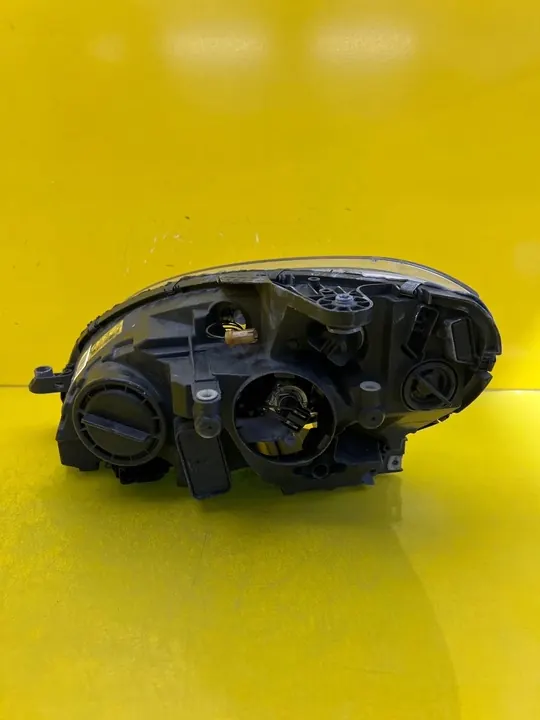 Rechter Koplamp Mercedes C-Klasse W204 A2048200261 image 4