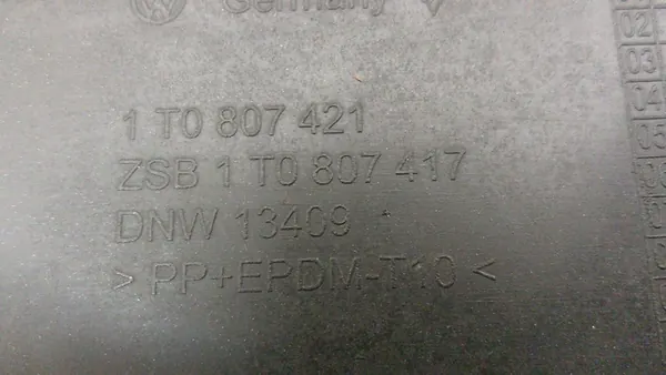 VW Touran II Diffusore Paraurti Posteriore 1T0807421K image 9