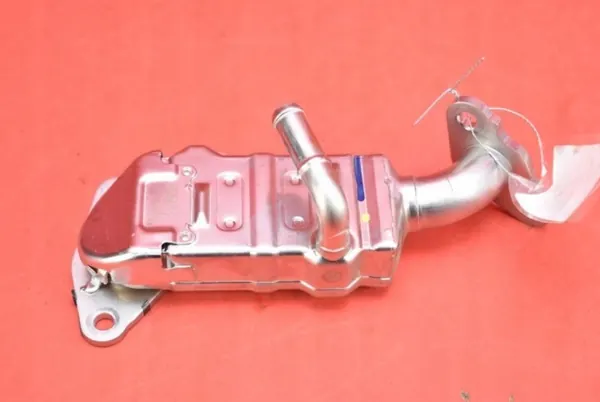 Refroidisseur d'échappement OEM 25680-15010 pour Toyota Corolla image 2