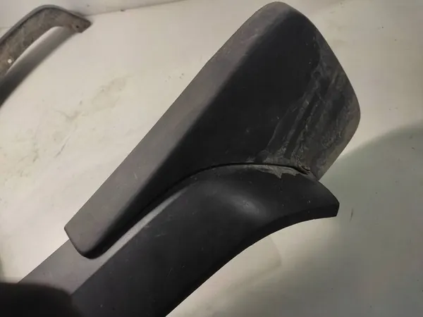 Garniture d'aile arrière Chevrolet Colorado image 7