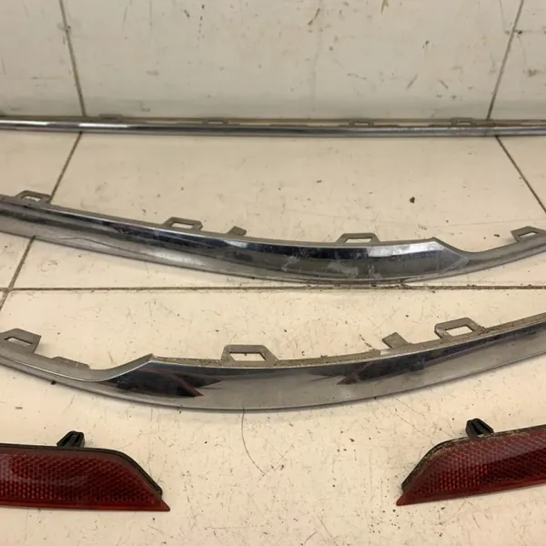 OEM 8523652365236542365423 Set Bakre Stötfångarlistor VW Passat B8 image 4