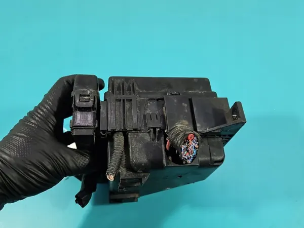 Caja de fusibles Mitsubishi Outlander I OEM 51210-0123 image 8
