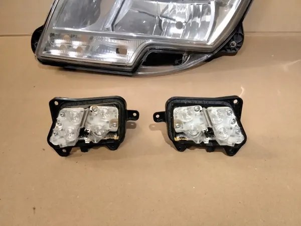 Módulo LED DRL DAF XF106 OEM 1835875 - Izquierdo/Derecho image 2