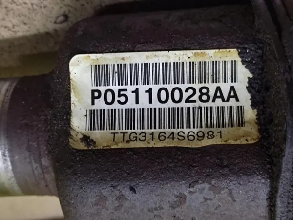 Chrysler Pacifica linker achter halve as OEM P05110028AA image 5