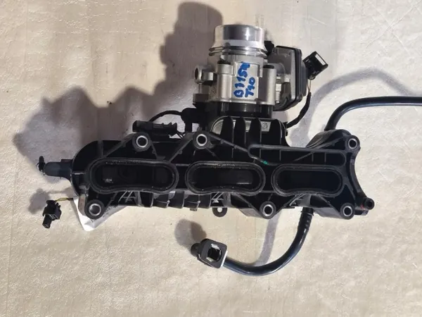 Colector de admisión Volvo XC40II 1.5T Híbrido OEM 32257849 image 6