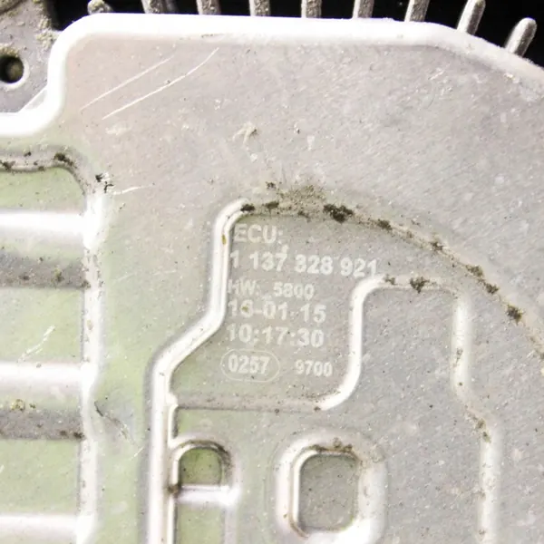 Opel Astra K Ventilator OEM 1137328921 - Gebruikt image 5