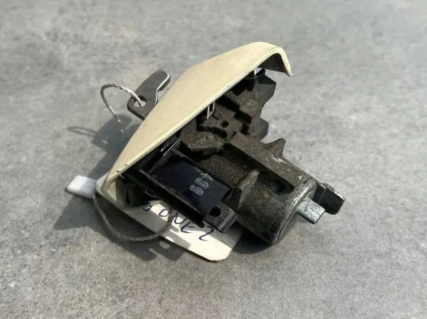 Insert de Serrure Mercedes W212 OEM WKLADKA ZAMKA KLUCZYK image 3
