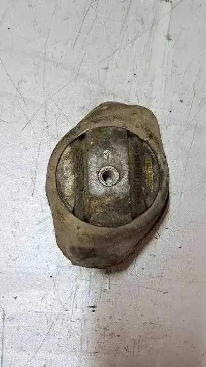 Support de boîte Audi A6 C5 OEM 4B0399151 image 2