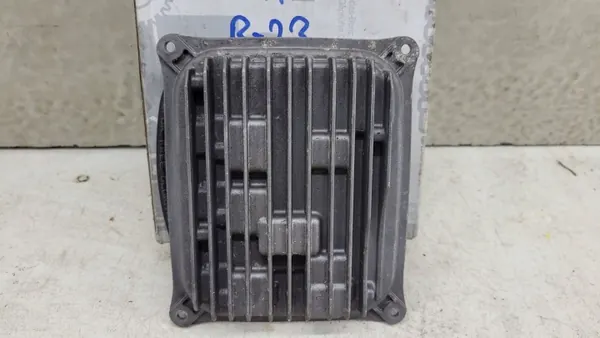 Mercedes LED-valomoduli OEM 2059009534 - Käytetty image 4