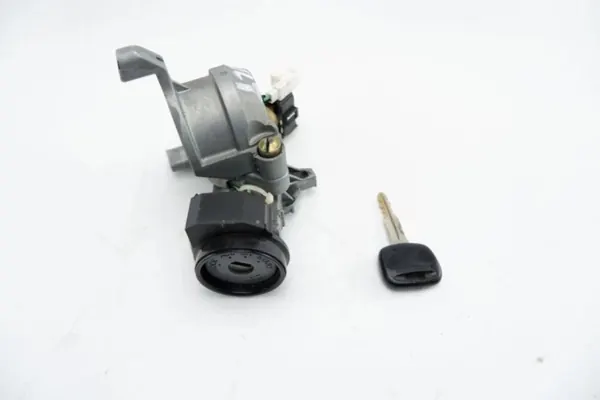 Interruptor de encendido Mitsubishi Colt OEM 290415 - Usado image 2