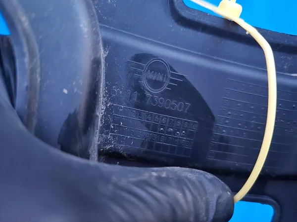 Support de pare-chocs avant gauche MINI F60 7390507 image 2