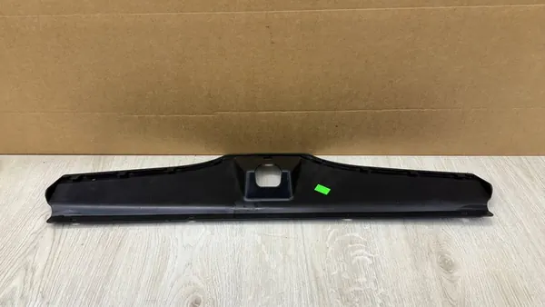 SKODA OCTAVIA 4 IV 5E3 Abdeckung Trim 5E3853343 image 2