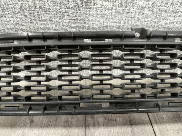 KIA CEED II JD 2015-2018 Grille de Pare-chocs image 4