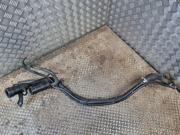 OEM 68377482AC Tankvulpijp voor Jeep Grand Cherokee image 2