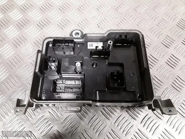 ECU Tesla Model Y 2024 149732700b image 3