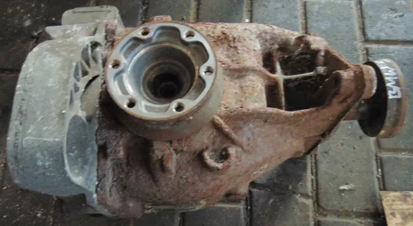 OEM 7542502 Taka-akselin tasauspyörästö BMW 5 E60/E61 image 4