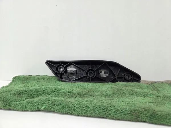 SEAT IBIZA 5 Deslizamento de montagem do para-choque esquerdo 6F0807183A image 2