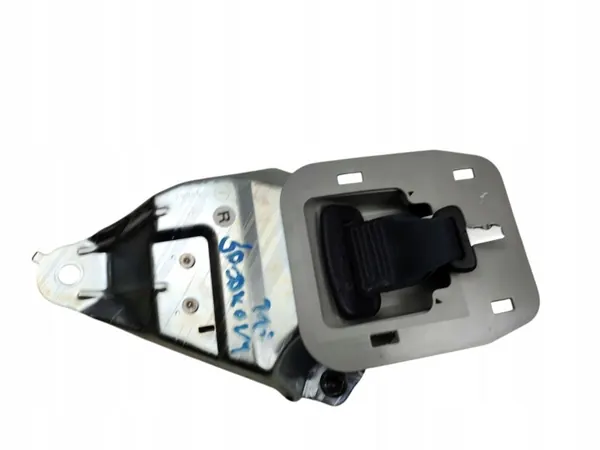 Mittre baksätesbälte OEM 7H6420 för Toyota RAV4 image 5