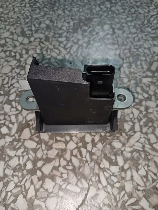 SEAT OE 5P0827505F baklucka lås image 4