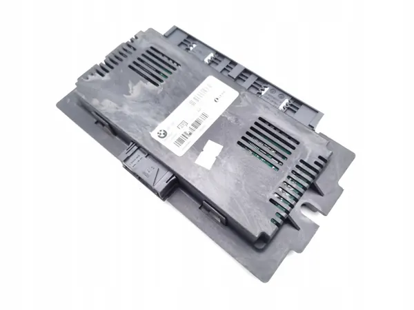 Module de contrôle des feux BMW OEM 9224588 pour Série 1 image 4