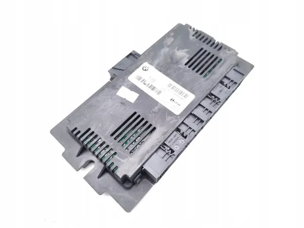 Module de contrôle des feux BMW OEM 9224588 pour Série 1 image 9